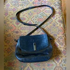 HALSTON HERITAGE leather crossbody purse